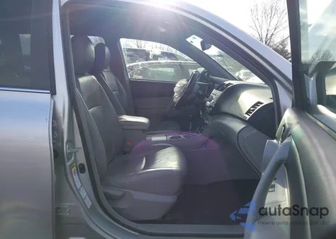 2012 Toyota Highlander Se V6 z USA, uszkodzony, nr VIN 5TDBK3EH2CS115509